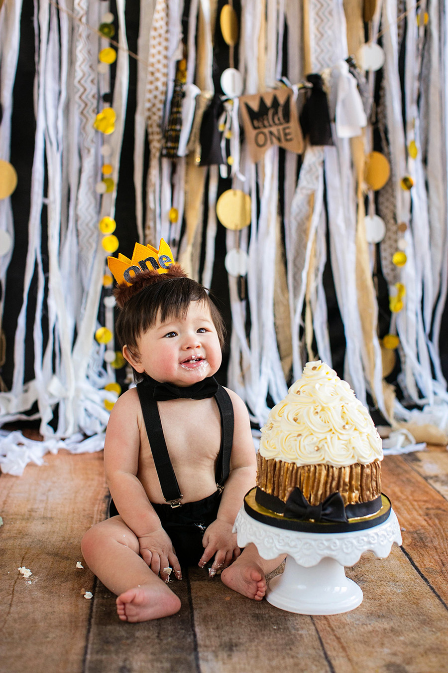 first birthday, cake smash, cake smash portrait, RI cake smash photographer