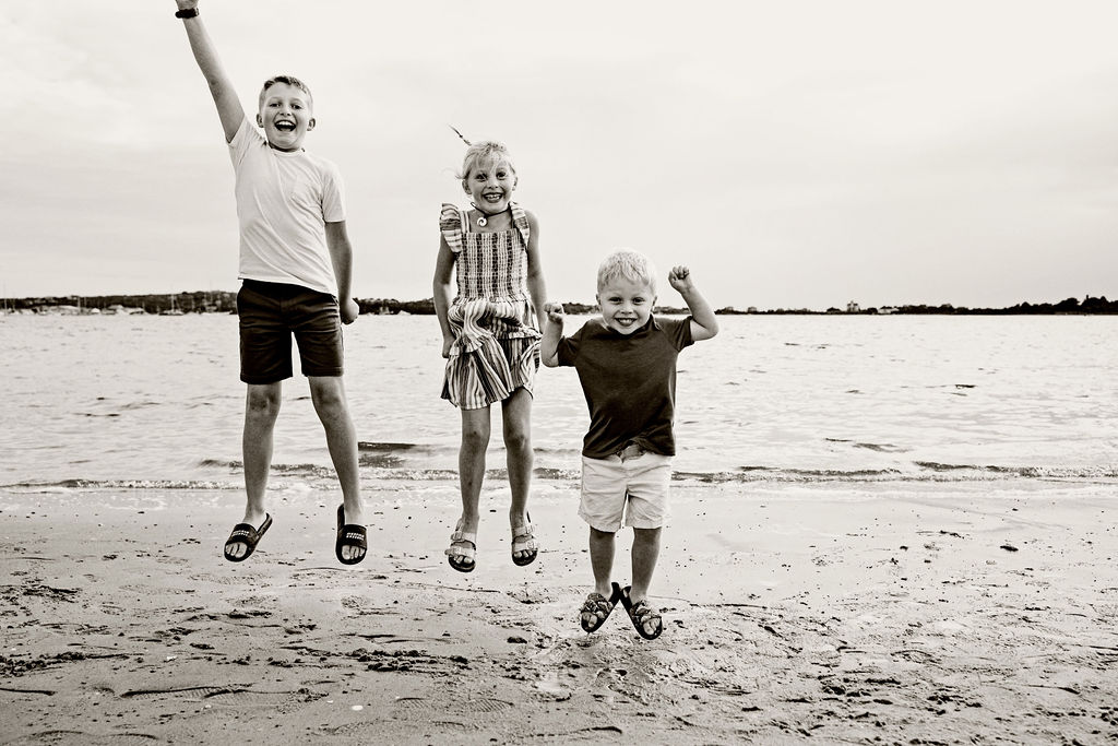 Family Portrait Session on the beach on Block Island in RI.