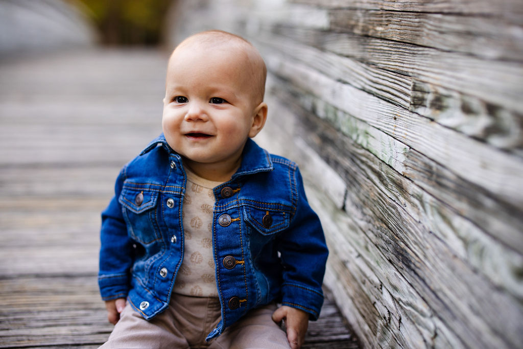 Family Portrait in Goddard Park in East Greenwich 