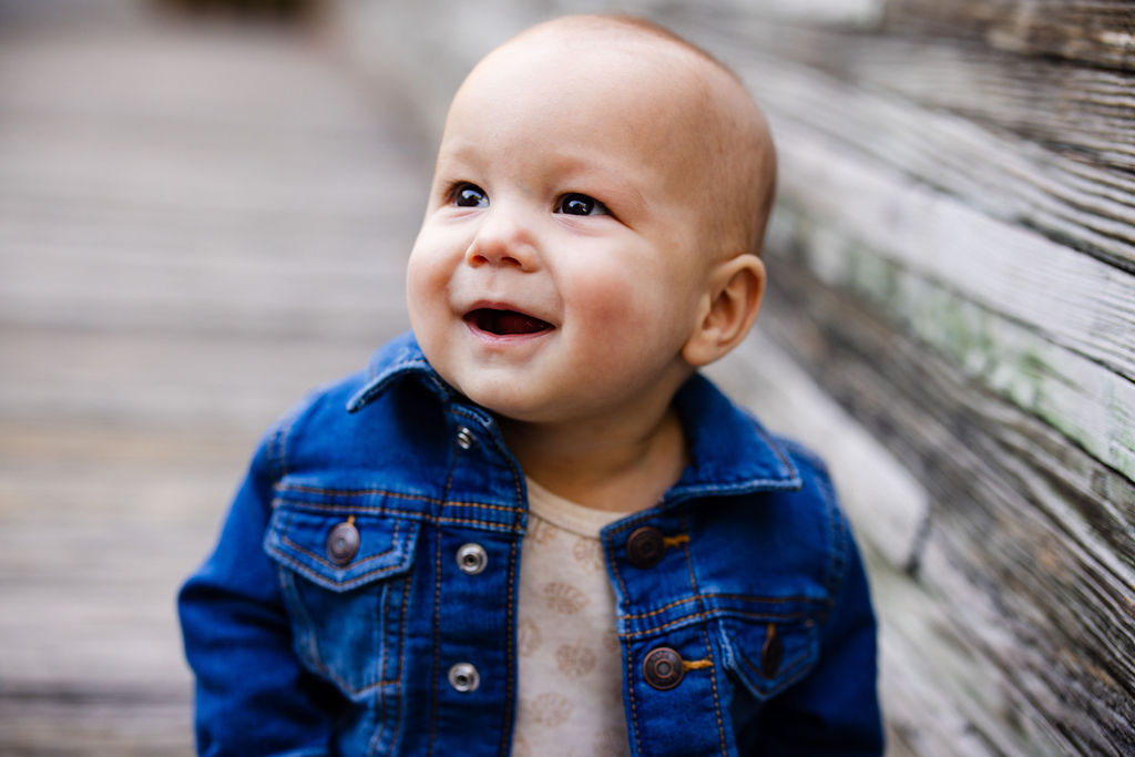 Family Portrait in Goddard Park in East Greenwich 
