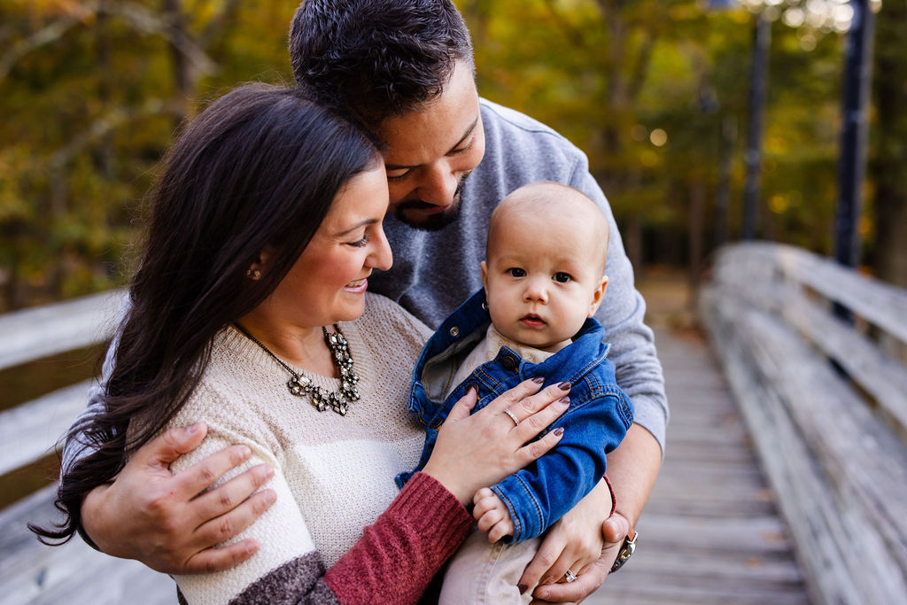 Family Portrait in Goddard Park in East Greenwich 