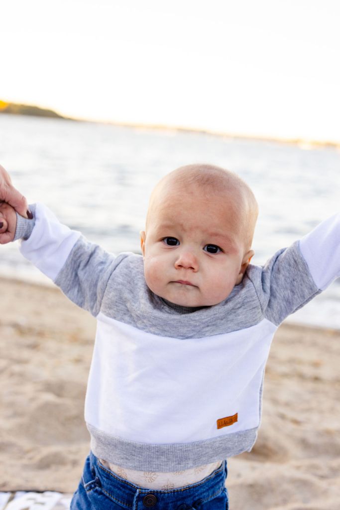 Family Portrait in Goddard Park in East Greenwich 