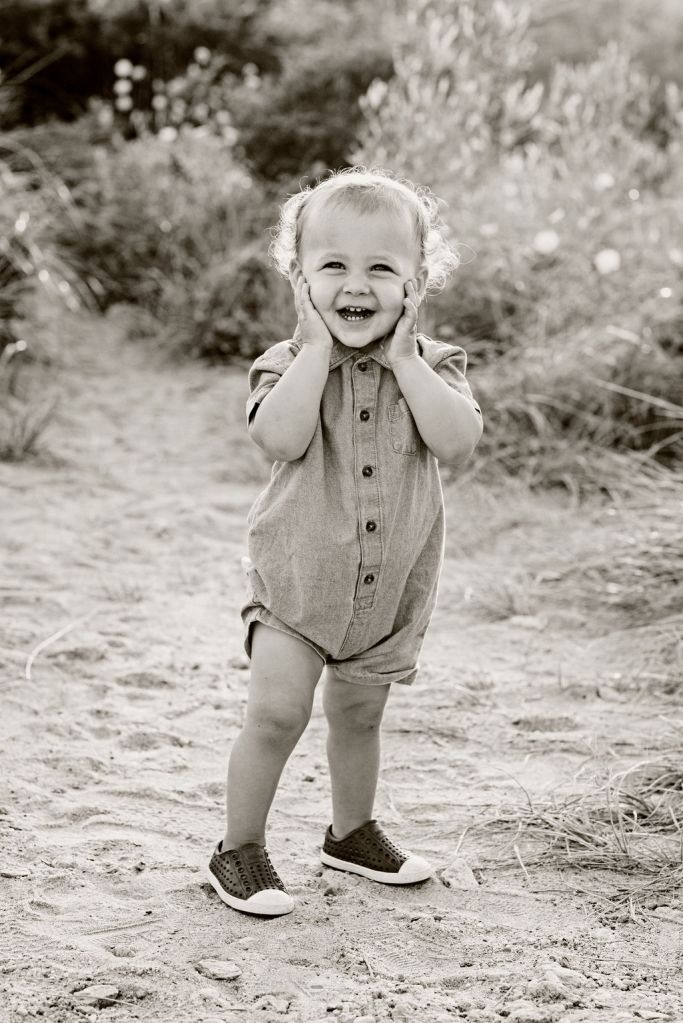 Narragansett Beach Portrait with extended family included near lighthouse
